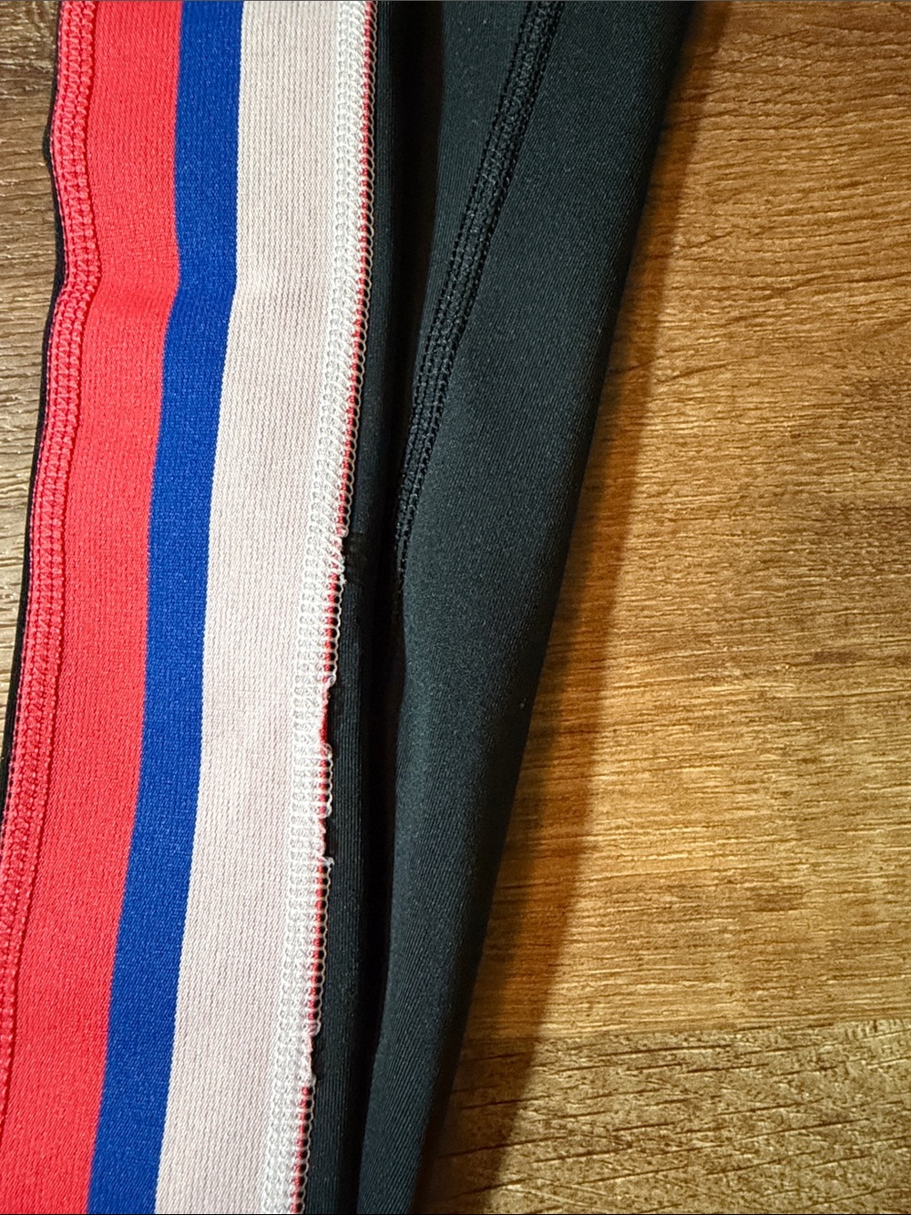 Nike women’s ' Black Leggings with pink, Blue & White Side Stripe size small - Picture 2 of 4
